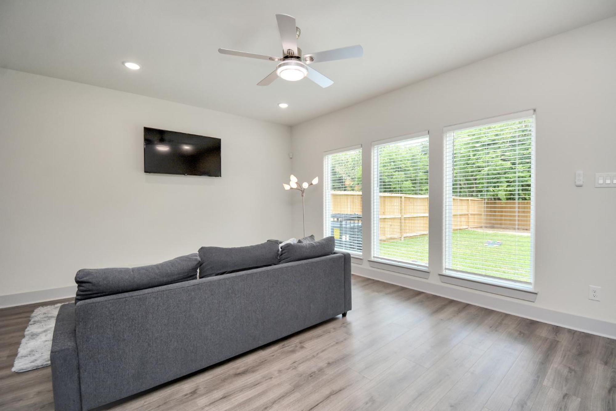 Shades Of Grey Apartment