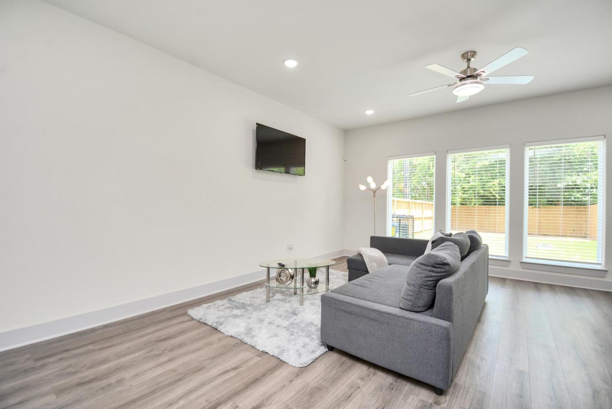 Shades Of Grey Apartment