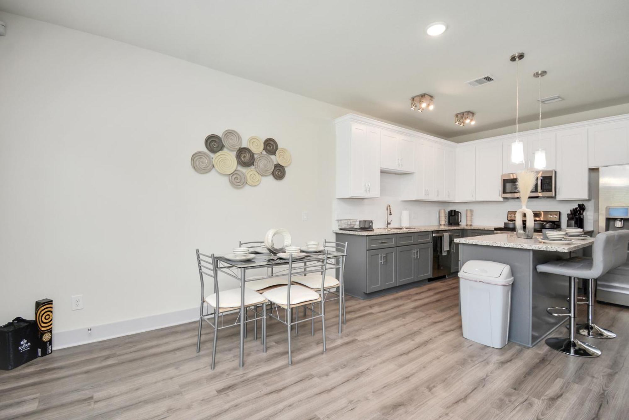 Apartment Shades Of Grey *