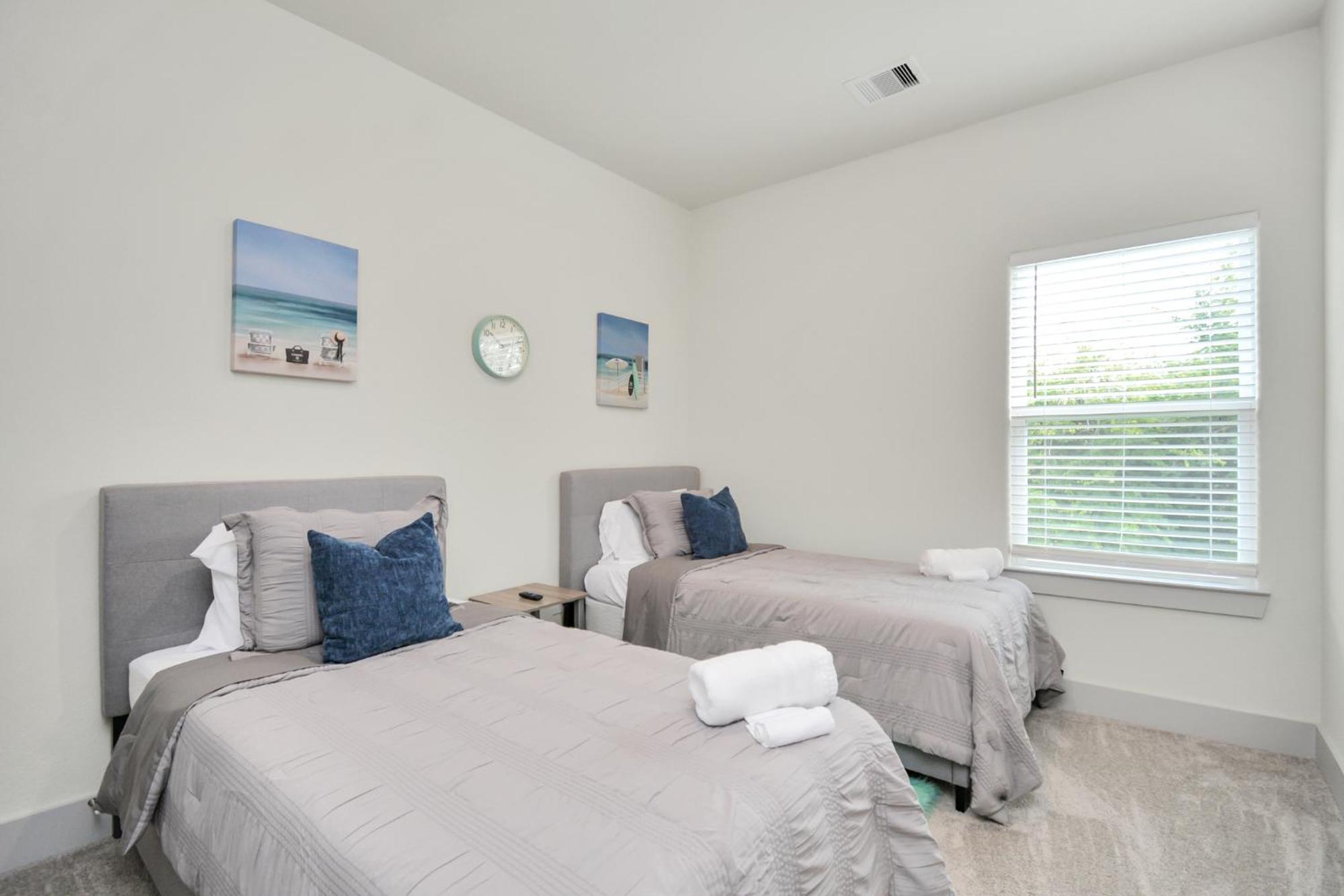 Shades Of Grey Apartment Houston