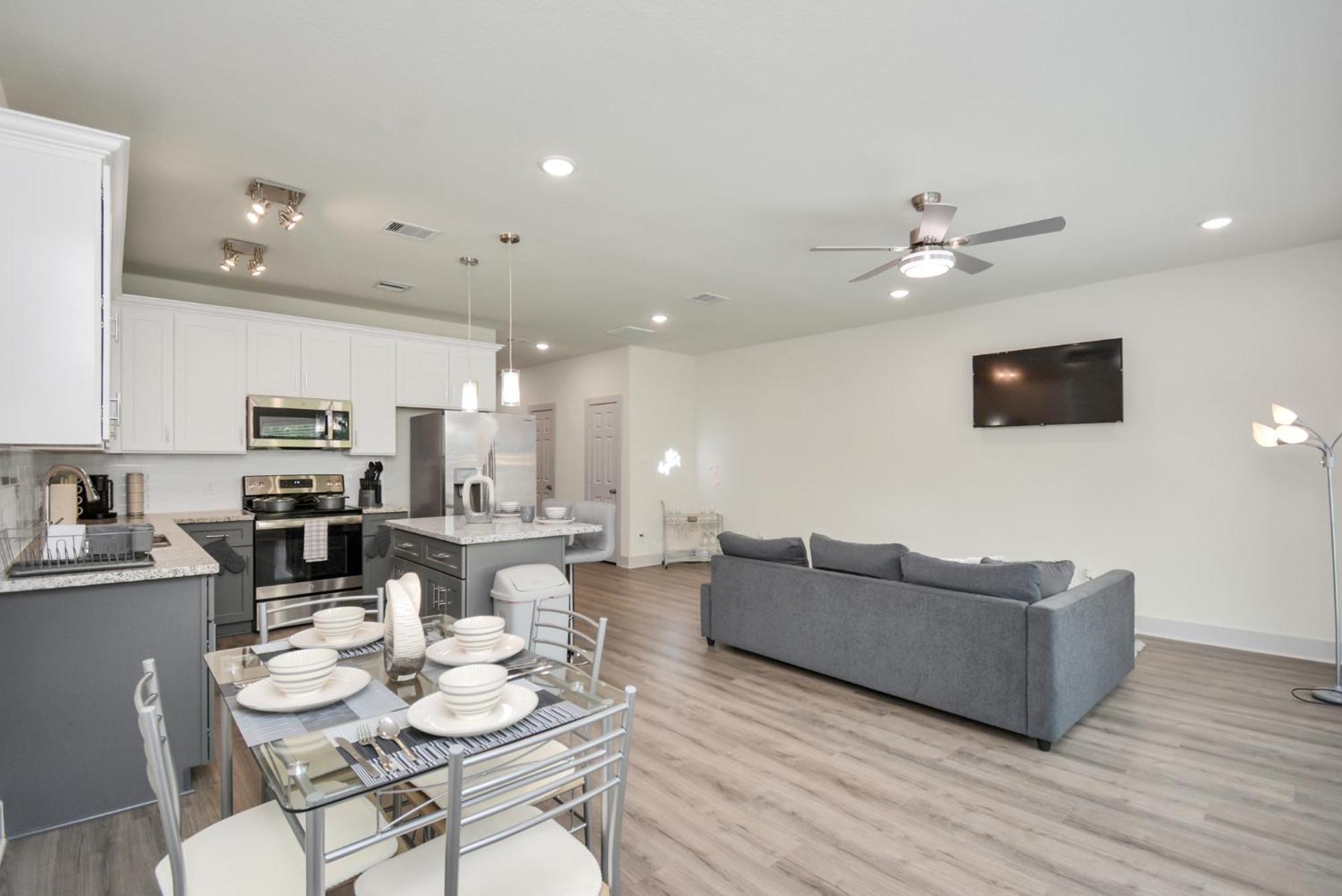 Shades Of Grey Apartment Houston